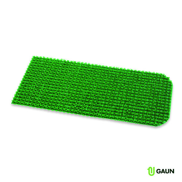 Mat for laying nest with plastic floor